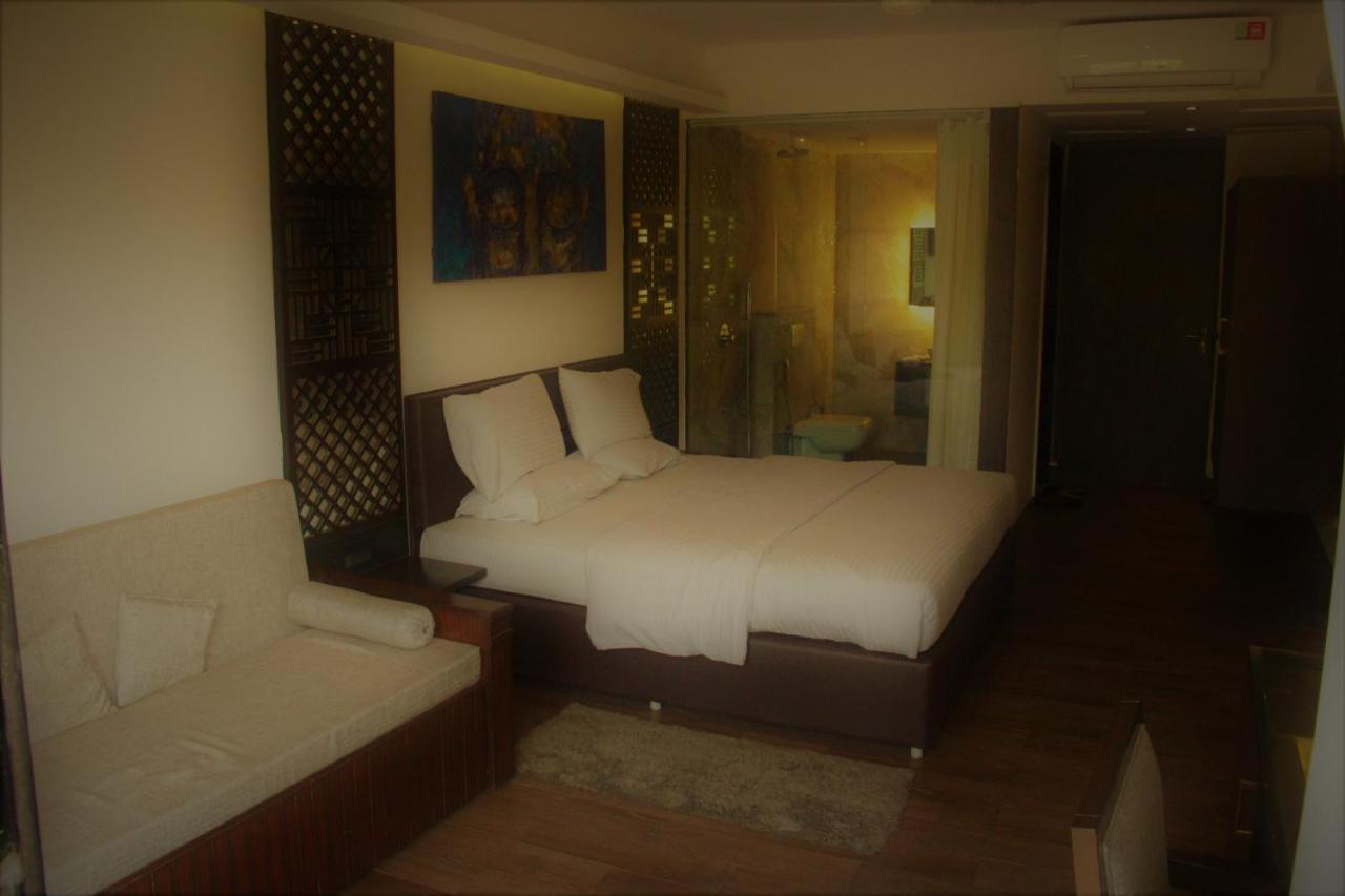 Lotus Sutra Hotell Arambol Exteriör bild